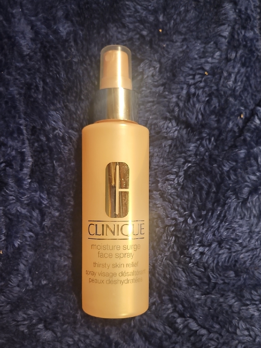 Clinique Peach-Beige Moisture Surge Face Spray